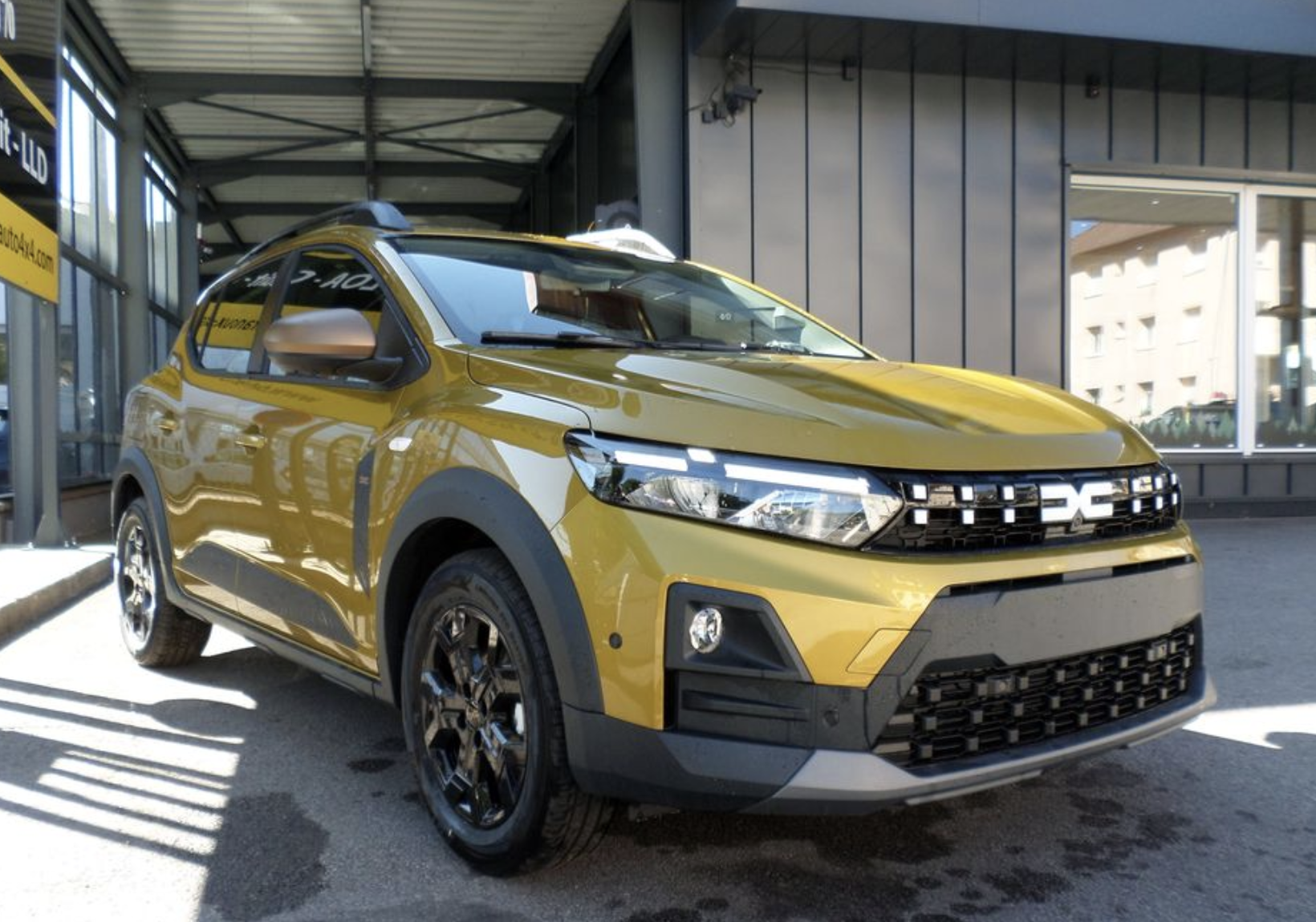 Sandero Stepway extreme Eco-G 120 boite automatique Sandero Stepway extreme Eco-G 120 boite automatique