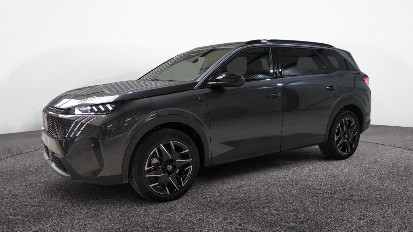 1 PEUGEOT 5008 HYBRID 145 BVA E-DCS6 7PL GT
