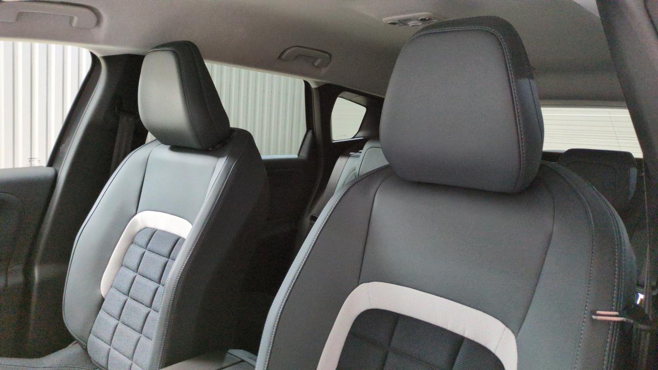 12 CITROEN C5 AIRCROSS NOUVEAU HYBRIDE 145 BVA E-DCS6 PLUS + PACK TECHNO – Image 12