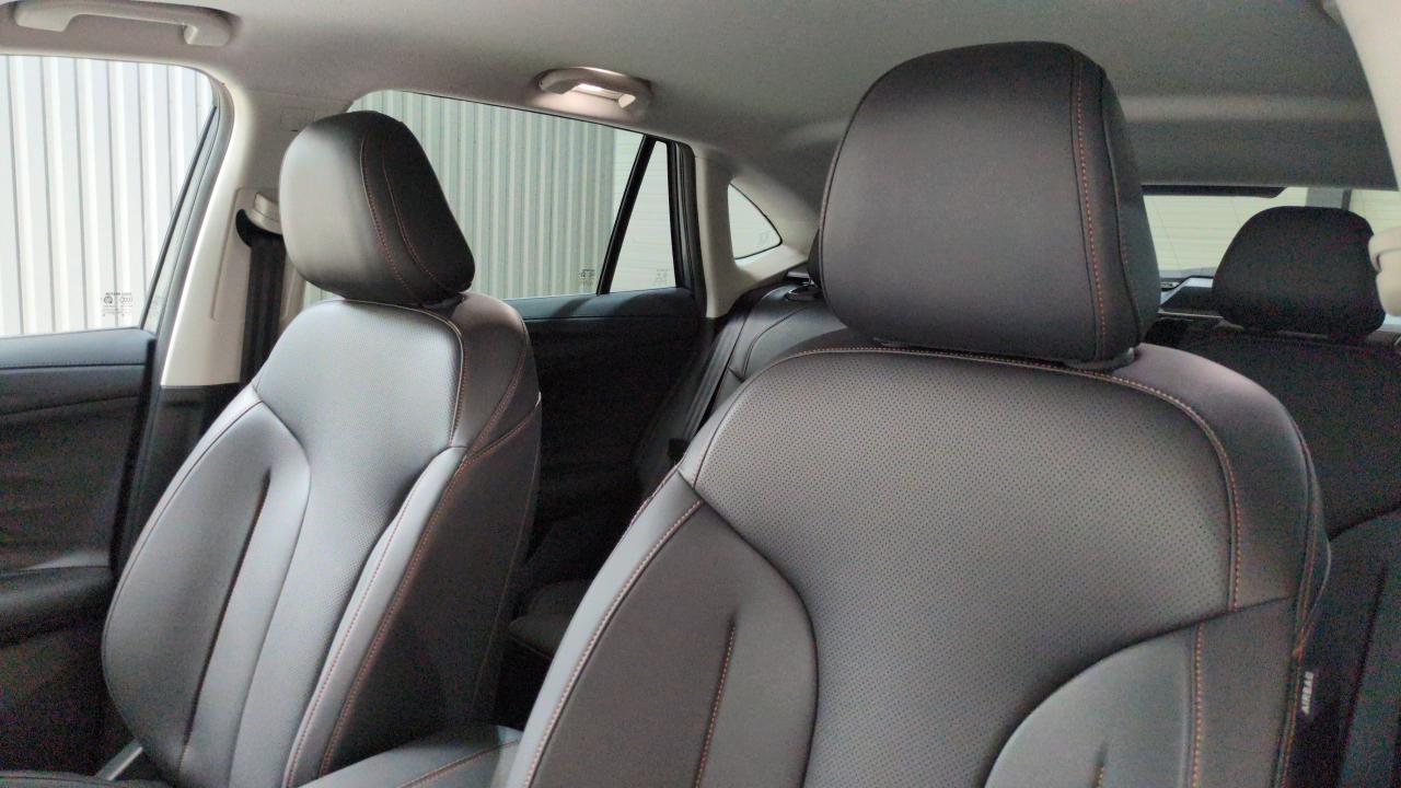 12 MG EHS 1.5 HYBRID+ 224 CH BVA LUXURY – Image 12