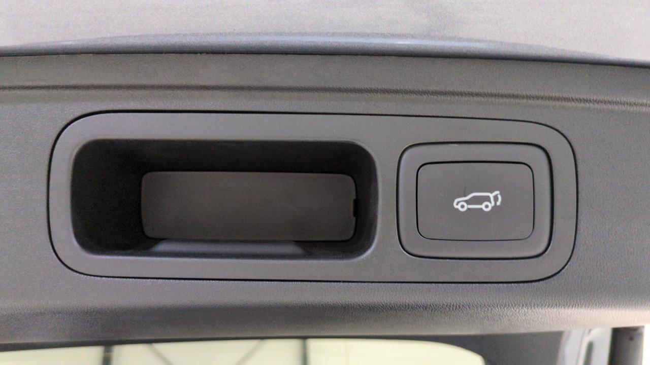 6 MG EHS 1.5 HYBRID+ 224 CH BVA LUXURY – Image 6